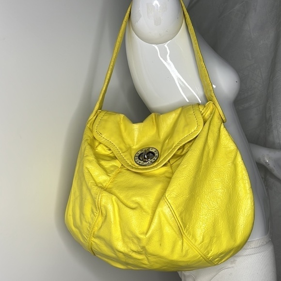 Marc by Marc Jacobs Yellow Patent Leather Turnlock Flap Crossbody Hobo Bag - Picture 2 of 14